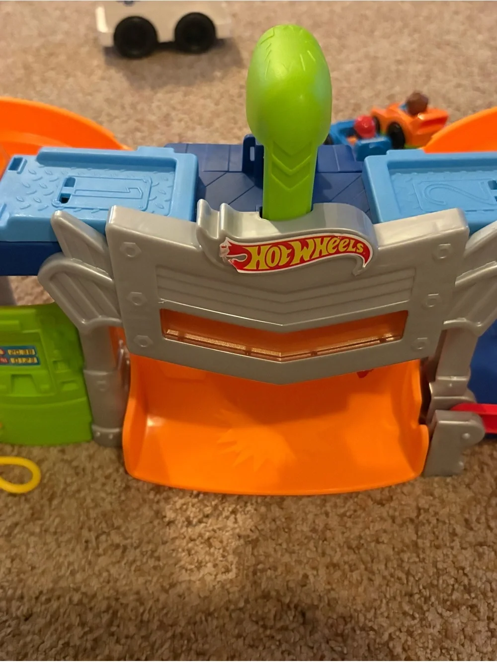 Fisher-price HOTwheels track